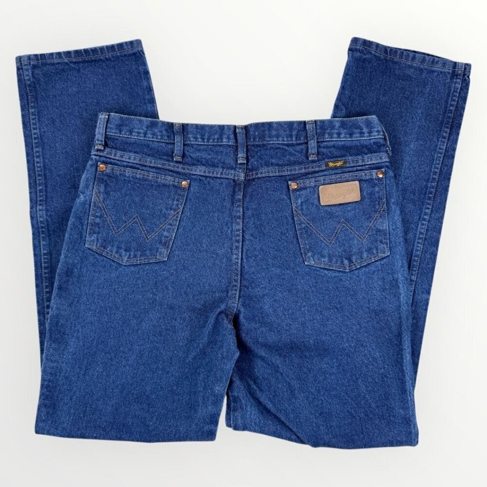 Vintage WRANGLER Mens Slim Straight Leg Denim Jeans Blue Medium Wash 38x34